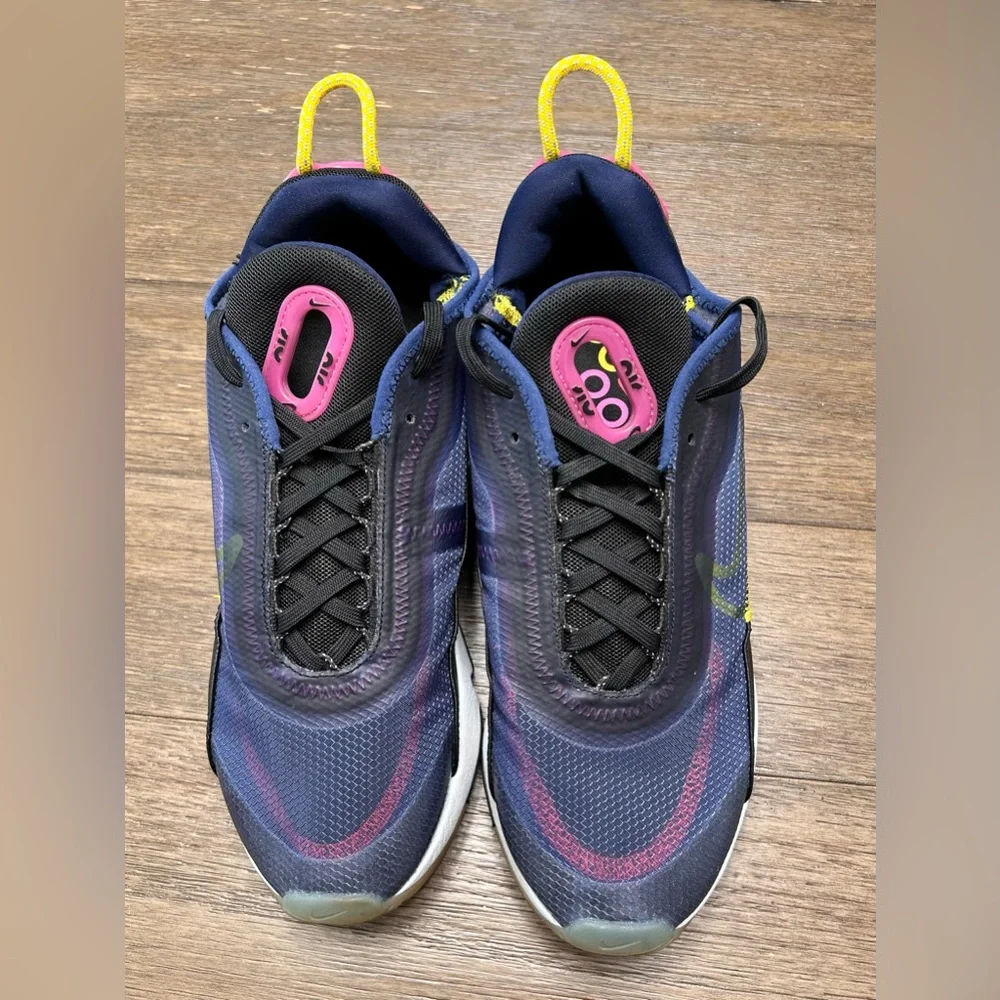NikeAir Max 2090 Blue Void-Active Fuchsia‎ Women’s Size 9.5